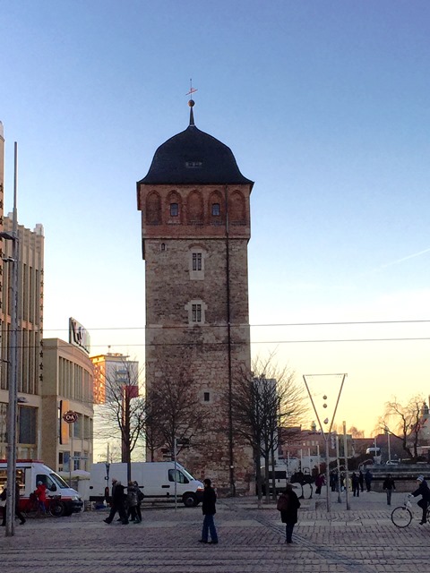 Fotografin: Shreyasta Samal roter_turm