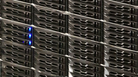 Neue Speichersysteme am URZ